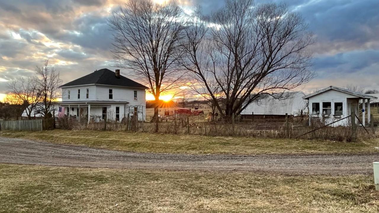 Shenandoah Valley Glamping - Amazing Views - Farm Edinburg Buitenkant foto